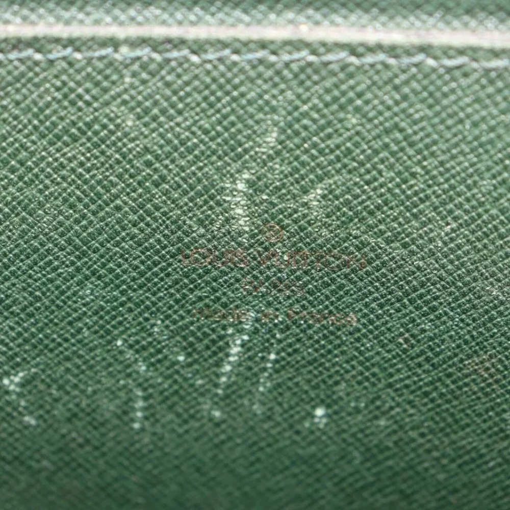 Louis Vuitton  Leather Documents  Briefcase 861690
